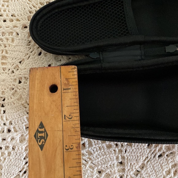 Cordless Electric razor hard shell travel case Storage carrying case black - Picture 7 of 9